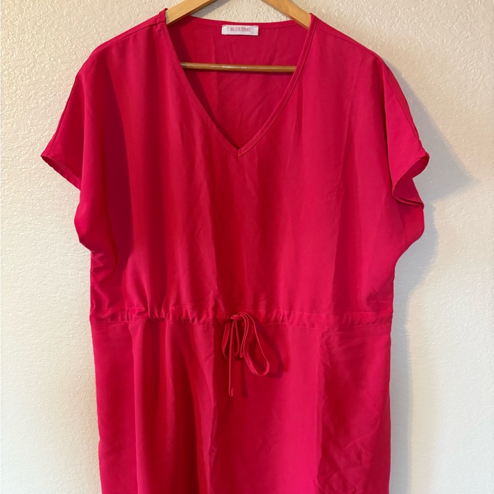 2 Swimsuit Coverups. Black and Hot Pink